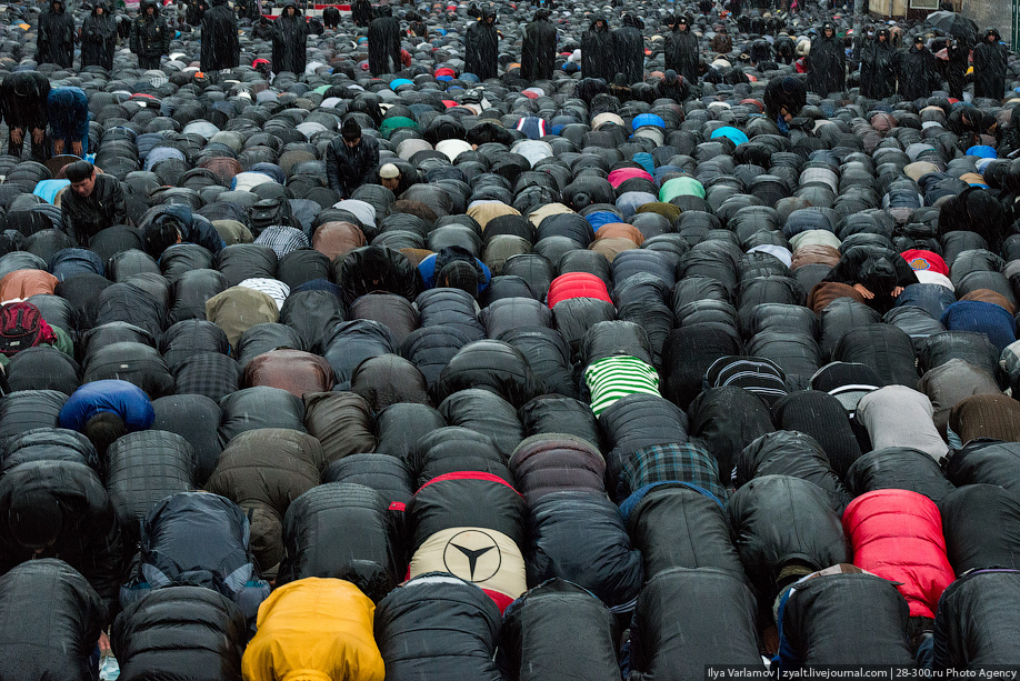 Курбан-баран в Москвабаде и Казани…Катар обьявил джихад РФ.(Видео)
