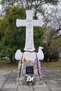 В Керчи состоялся юбилейный крестный ход в память Русского Исхода.