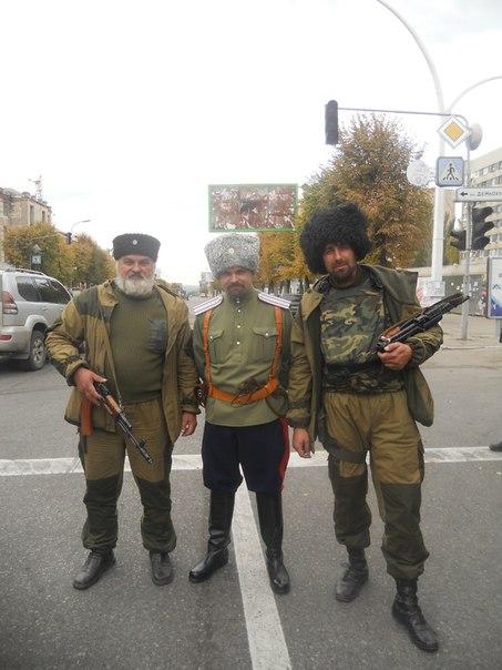 А.Мозговой медленно,но верно, из совка превращается в казака.Ещё немного и он станет белоказаком.