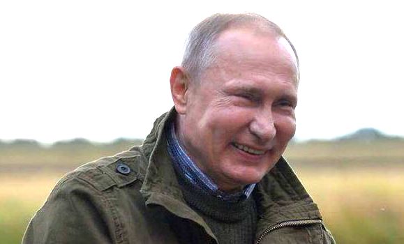 Газета «Известия» все-таки должна отличать ложь еврея-алкоголика от  лжи еврея-чекиста! Стыдно, товарищи!