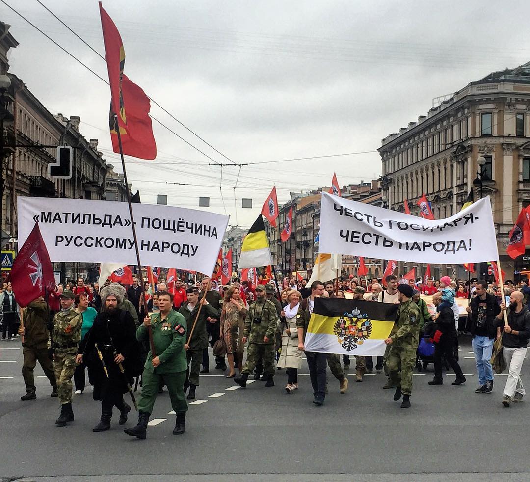 И опять знаменитая хуцпа малого народца.. «Православный консерватор» Мединский оскорбил ряд архиереев.. “Представьте себе фильм про Сергия Радонежского, где главную роль будет играть порноактер”.. “Попробуйте снимите фильм про то, что Холокоста не было и попробуйте показать его”.
