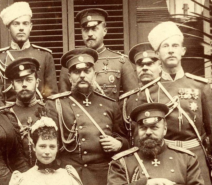 Почему нам нравится Российская Империя и не нравится Советский Союз?