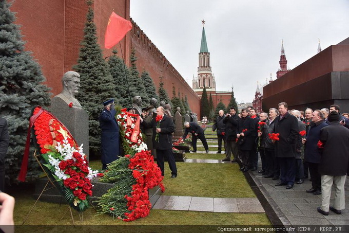 «Вы видите и чувствуете: наступила сталинская весна».Цель создания сталин-центра – популяризация тех практик ГУЛАГа, которые применялись в сталинские времена и которые актуальны и сейчас.