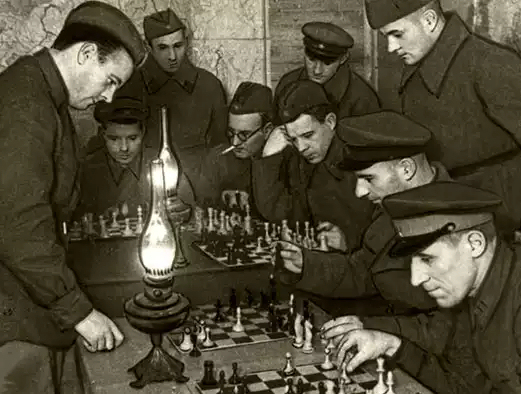 А.Чалый доигрался с чекистами-шулерами: Заксобрание теперь стало декорацией и депутаты не смогут защищать интересы севастопольцев.