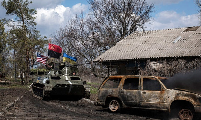 В ближайшем будущем нам придется заплатить огромную цену за разгром бандеровской Украины, закидать шапками её не удастся. Впереди тяжелые бои.