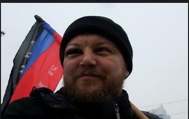 Кремляди еще пожалеют,что убрали Стрелкова,который мог своим авторитетом объединить всех ополченцев.