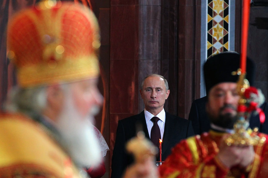 Верит ли чекист Путин в Бога?.Генерал чекист Калугин о патриархах-чекистах.(Видео)