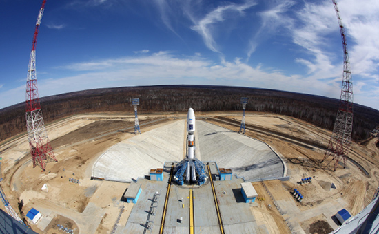 «Зато по масштабам воровства мы впереди планеты всей.Коррупция – есть основа государственного строя РФ. Во имя взятки, отката, «роспила» принимается большинство государственных решений».