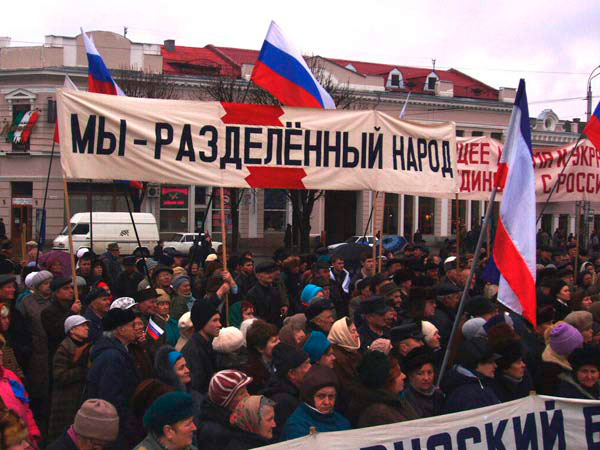 “Если в Конституции России будет сказано, что Россия – это Родина русских, то у двадцати пяти миллионов наших соотечественников, появятся юридические основания претендовать на связь с Россией. На получение гражданства, на переселение на Родину”.