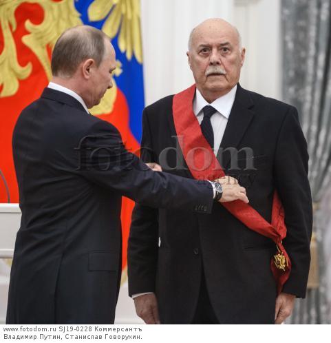 Ещё один яркий пример ожидовления. – Если конечно отец его был “донским казаком”, а не пархатым жидком.