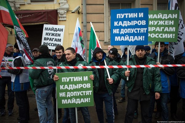 Новые путинские хунвэйбины – антимайдановцы будут тренироваться избивать участников оппозиционных митингов в специальных лагерях.