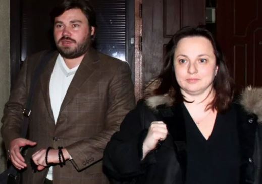 Жена – жидовка, дочь – жидовка: “Русский Кадыров” оказался ожидовленным холуём КремСинагоги, который почему-то учит нас жить по-☦русски ** Новая многоходовка «великого комбинатора»: как куётся «монархическая партия».